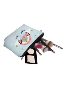 Semplice astuccio con stampa unicorno per ragazza dimostrativa truccata