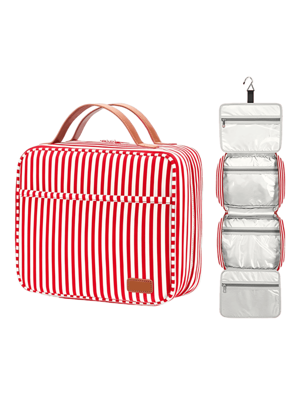 Große Kosmetiktasche für Damen mit hängenden Fächern, für Reisen, mit Streifenmuster. Modell in Rot. Große Kosmetiktasche für Damen mit hängenden Fächern, für Reisen, mit Streifenmuster. Modell in Rot.