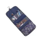 Trousse de toilette a suspendre fleurie couleur bleu marine 1