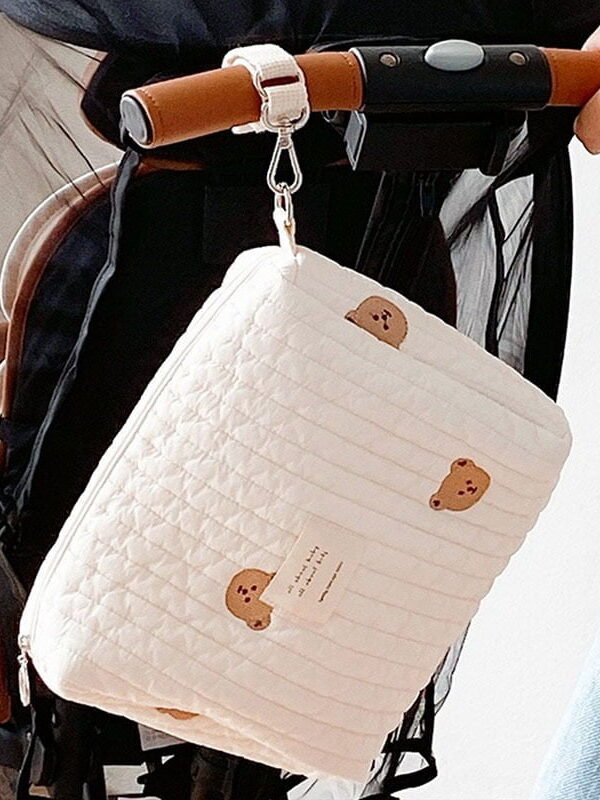 Petite trousse bebe crochet simple demonstration attache poussette