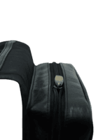 Trousse de toilette homme en cuir à suspendre noir avec compartiments détails zip