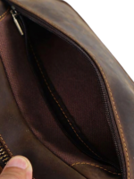 Petite trousse en cuir toilette simple compartiment et pochette avec zip detail interieur couleur marron elegante et pratique 4.png