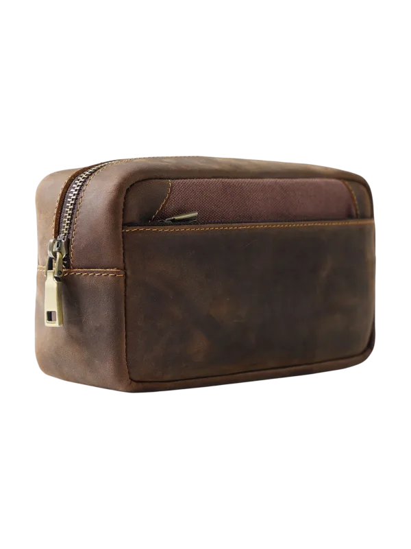 Petite trousse en cuir toilette simple compartiment et pochette en cuir brun avec zip compacte pour voyage 4.png