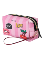 Trousse de toilette femme simple fashion rose avec motifs de bouches et cherries en rose douce avec poignee 1.png Trousse de toilette femme simple fashion rose avec motifs de bouches et cherries en rose douce avec poignee 1.png