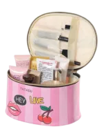 Vanity femme cosmetique maquillage simple fashion rose trousse de maquillage rose avec produits cosmetiques varies et accessoires 1.png Vanity femme cosmetique maquillage simple fashion rose trousse de maquillage rose avec produits cosmetiques varies et accessoires 1.png