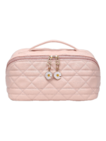 Trousse de toilette maquillage rose avec plusieurs compartiments et pochettes pour un rangement pratique ornée de fleurs Trousse de toilette maquillage rose avec plusieurs compartiments et pochettes pour un rangement pratique ornée de fleurs