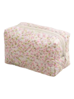 Trousse de toilette femme fleurie trousse maquillage motif fleurs colorée en tissu rose avec des fleurs petites détails féminins Trousse de toilette femme fleurie trousse maquillage motif fleurs colorée en tissu rose avec des fleurs petites détails féminins