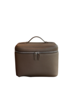 Vanity maquillage en cuir artisanal colorée pochettes et compartiments intérieurs en cuir gris doux avec zip et poignée