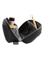 Petite trousse de toilette homme grande ouverture pratique avec plusieurs pochettes internes et zip de qualité en noir