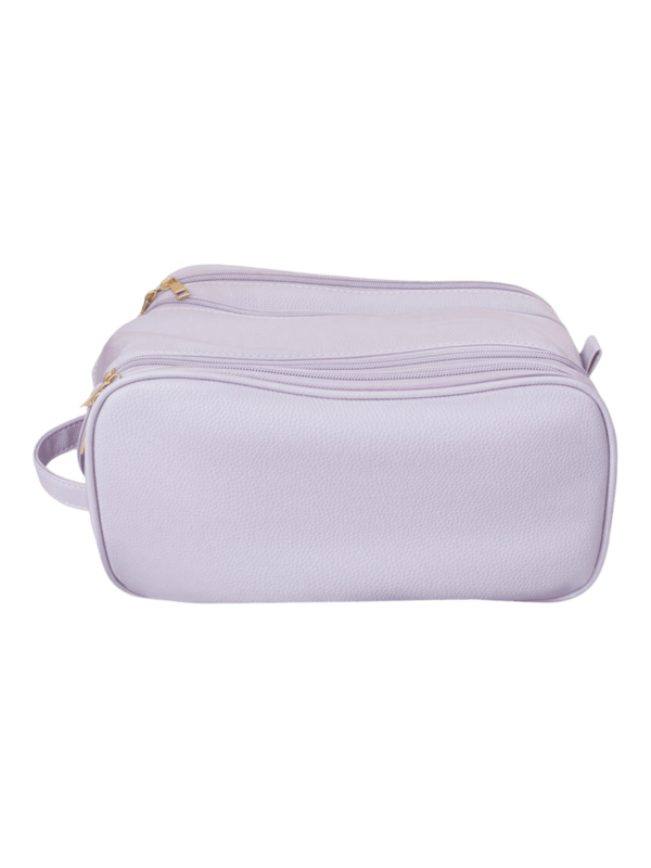 Trousse de toilette et maquillage grande ouverture pour femme avec compartiments en couleur blanche et douceur texture