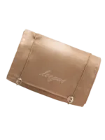 Trousse de toilette et maquillage repliable à suspendre avec pochettes transparentes détachables en satin rose et beige 1 Trousse de toilette et maquillage repliable à suspendre avec pochettes transparentes détachables en satin rose et beige 1