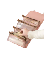 Trousse de toilette et maquillage repliable à suspendre avec pochettes transparentes détachables pour voyage femme avec rangement pratique Trousse de toilette et maquillage repliable à suspendre avec pochettes transparentes détachables pour voyage femme avec rangement pratique